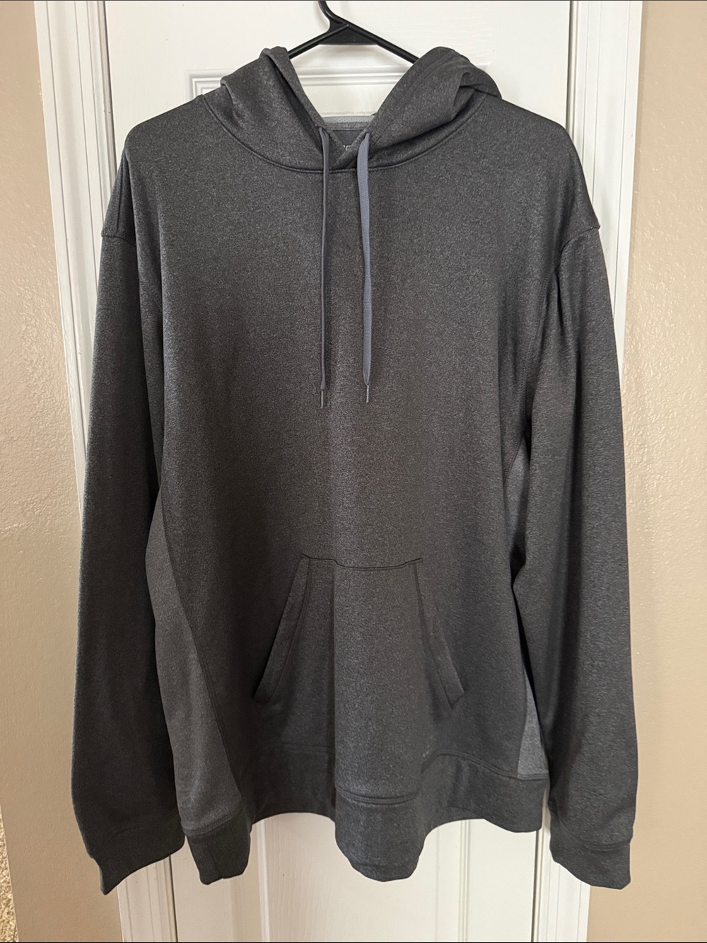 bcg Men's Heather Charcoal Pullover Hoodie
